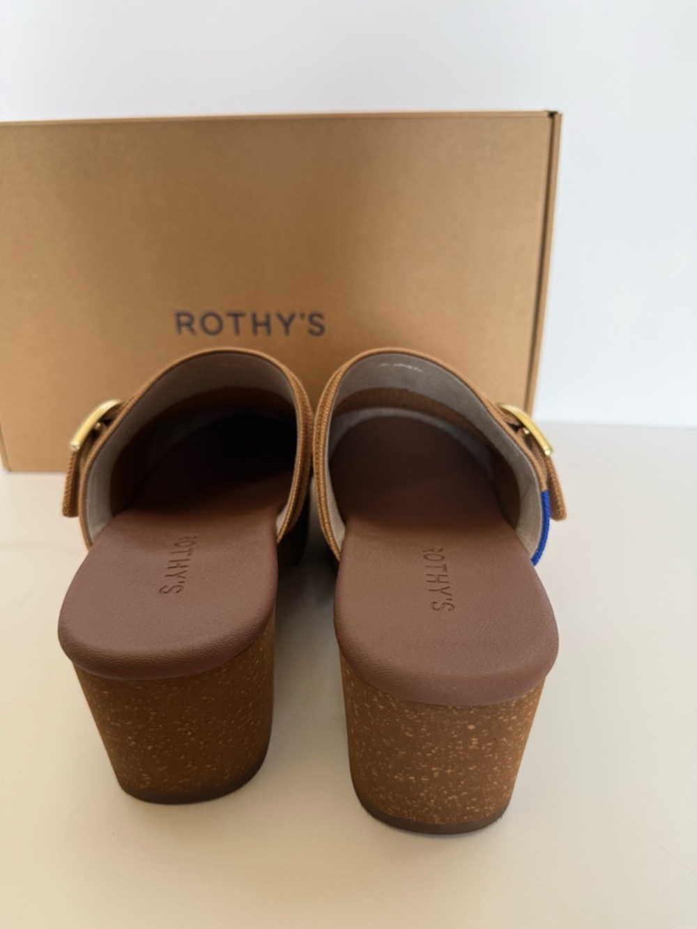 ROTHY’s The Classic Clog in Butternut, Size 9.5 - Picture 6 of 8